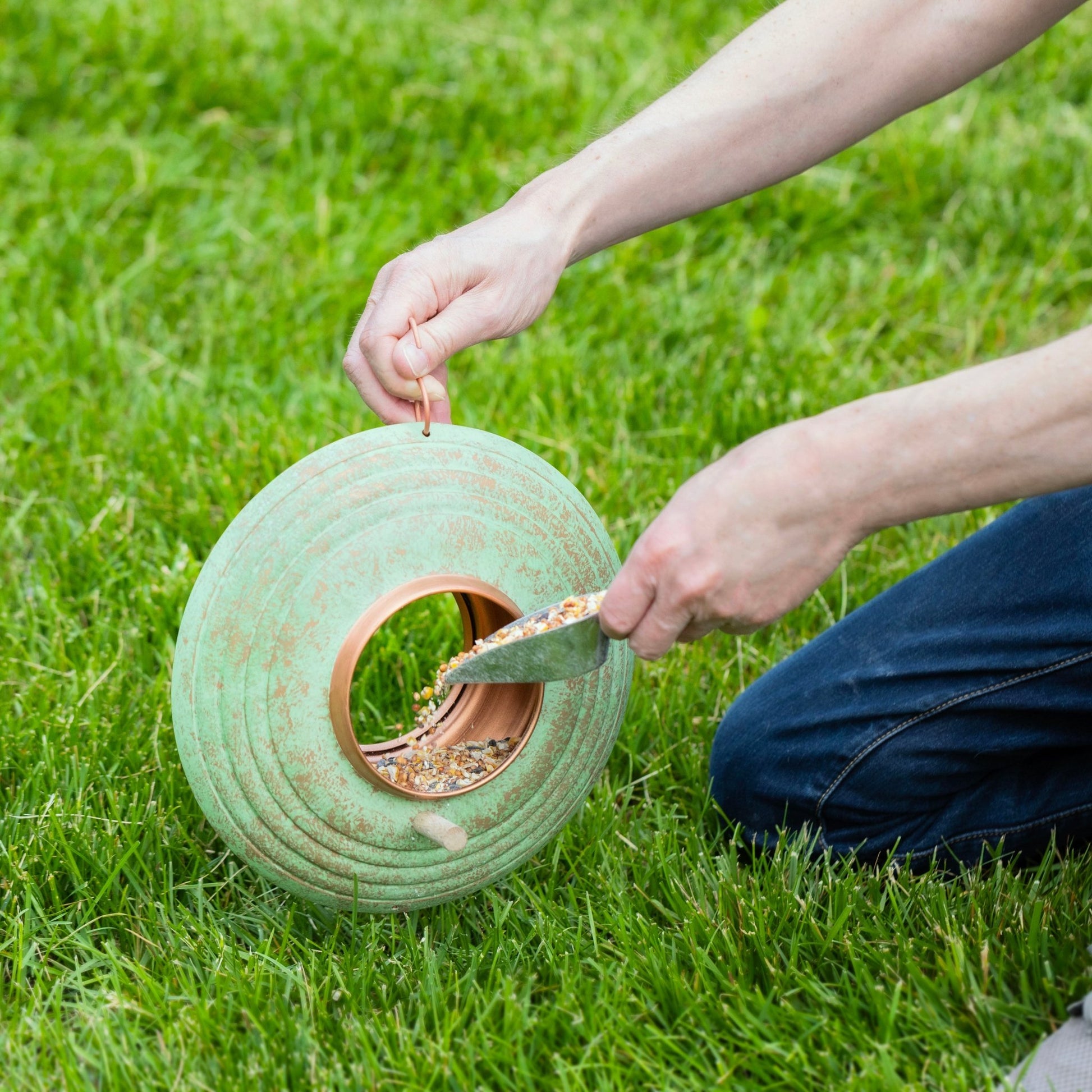 Verde Fly - Thru ™ Bird Feeder - Good Directions