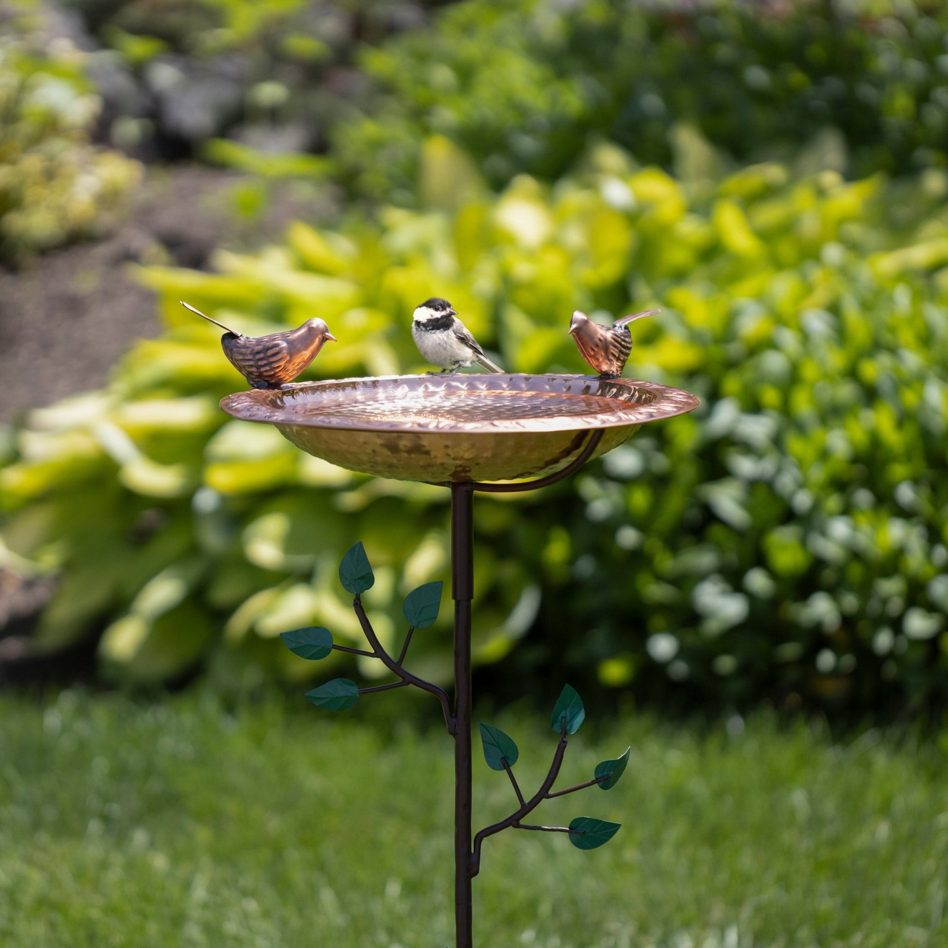 13.5” Birdbath with Copper Birds and Decorative Garden Pole - Good Directions